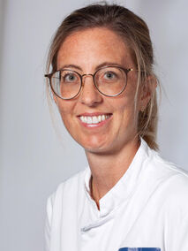 Portrait Dr. Katrin Hörth