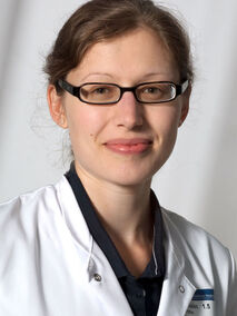Portrait of Dr. med. Karolina Benesova