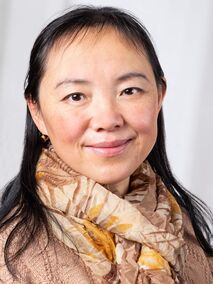 Portrait von Dr. Zhe Zhou-Suckow Portrait von Dr. Zhe Zhou-Suckow